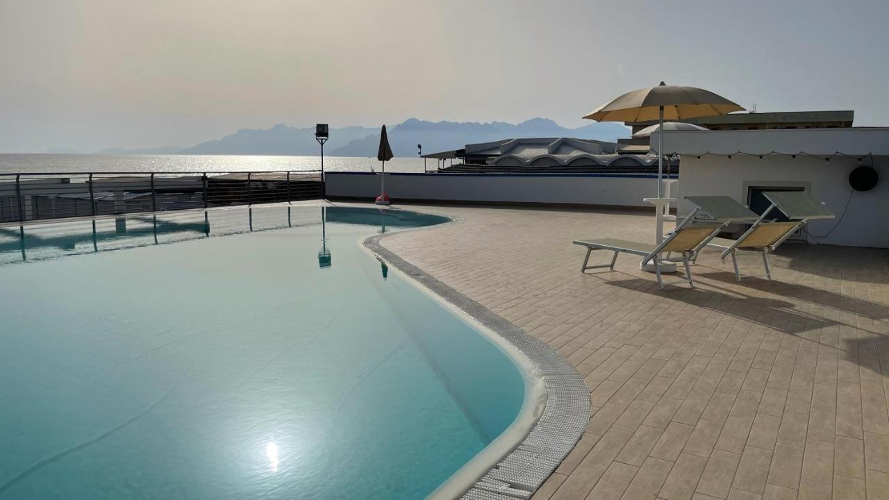 Blu Hotel ปอนเตกัญญาโน ภายนอก รูปภาพ