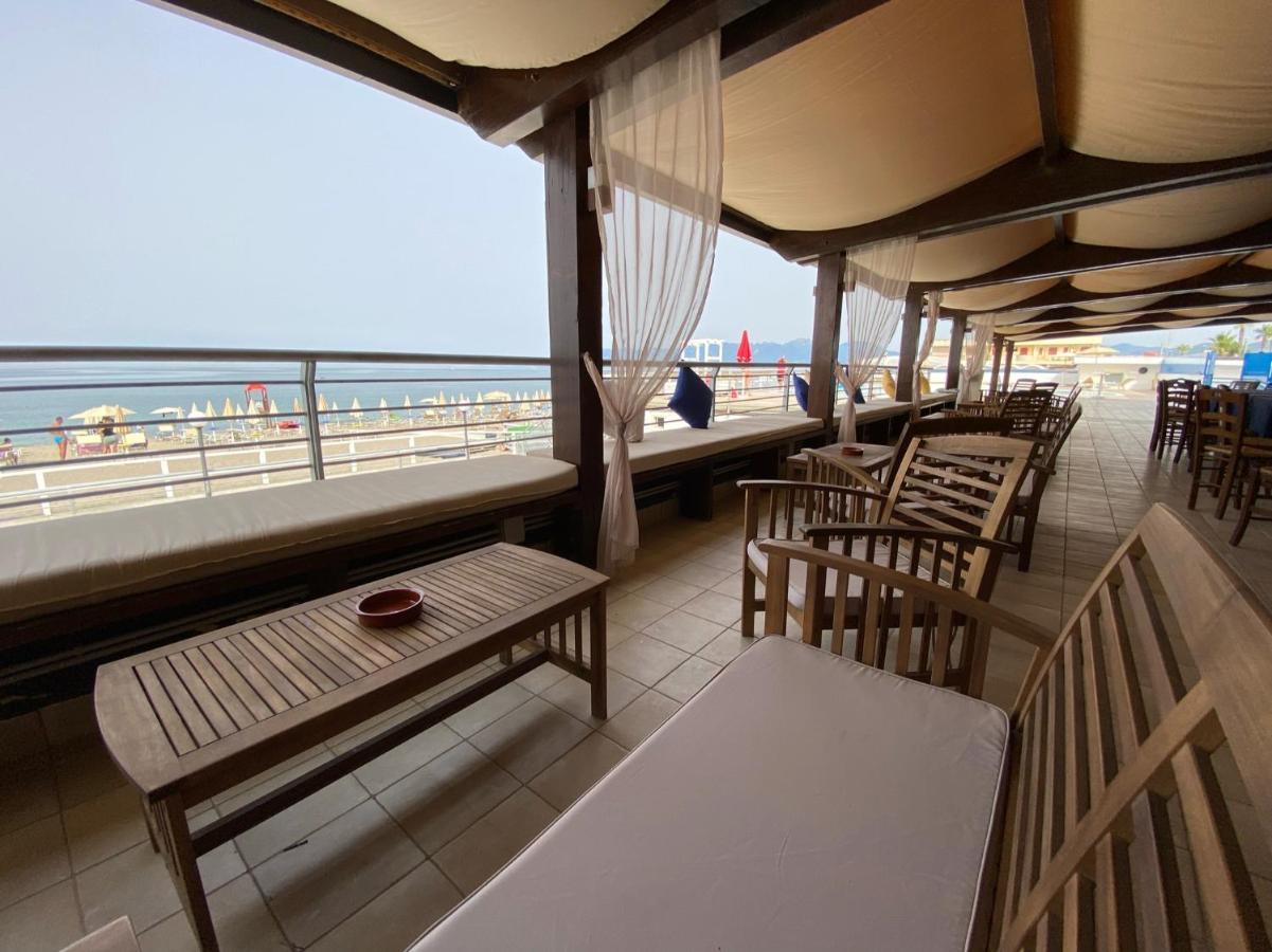 Blu Hotel ปอนเตกัญญาโน ภายนอก รูปภาพ